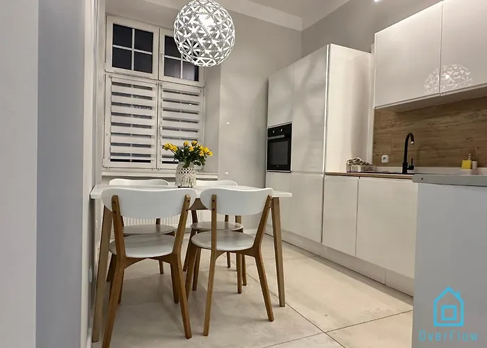 Apartment Stary Anchor